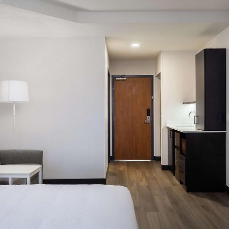Spark By Hilton Guelph Buitenkant foto