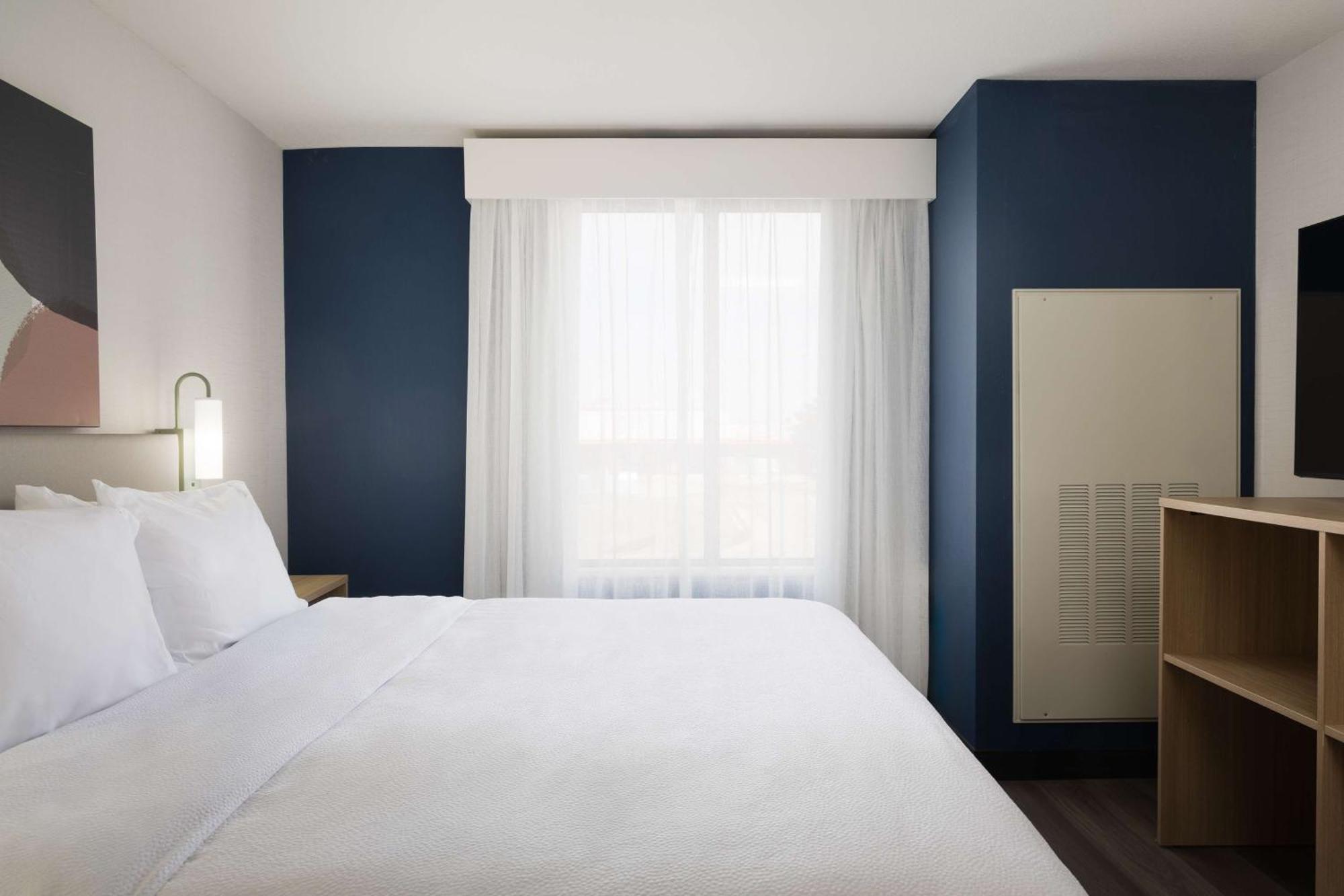 Spark By Hilton Guelph Buitenkant foto