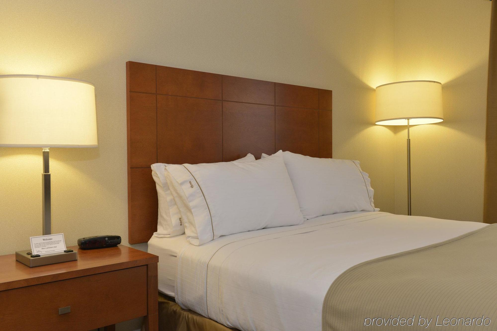 Spark By Hilton Guelph Buitenkant foto